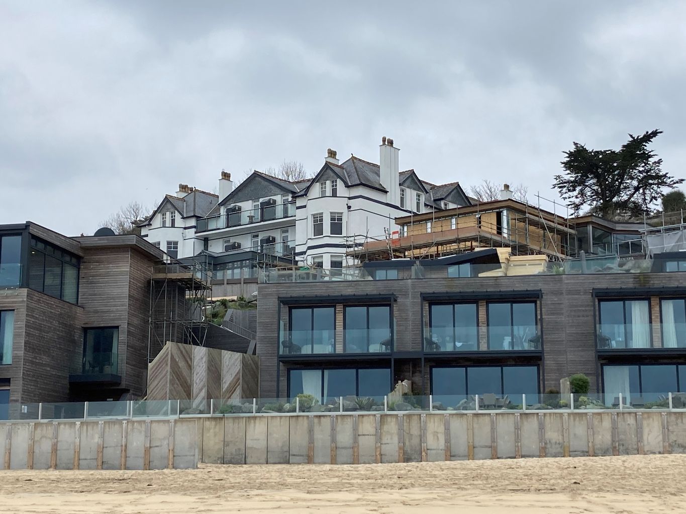 no-public-hearing-on-g7-hotel-s-appeal-against-order-to-remove-meeting